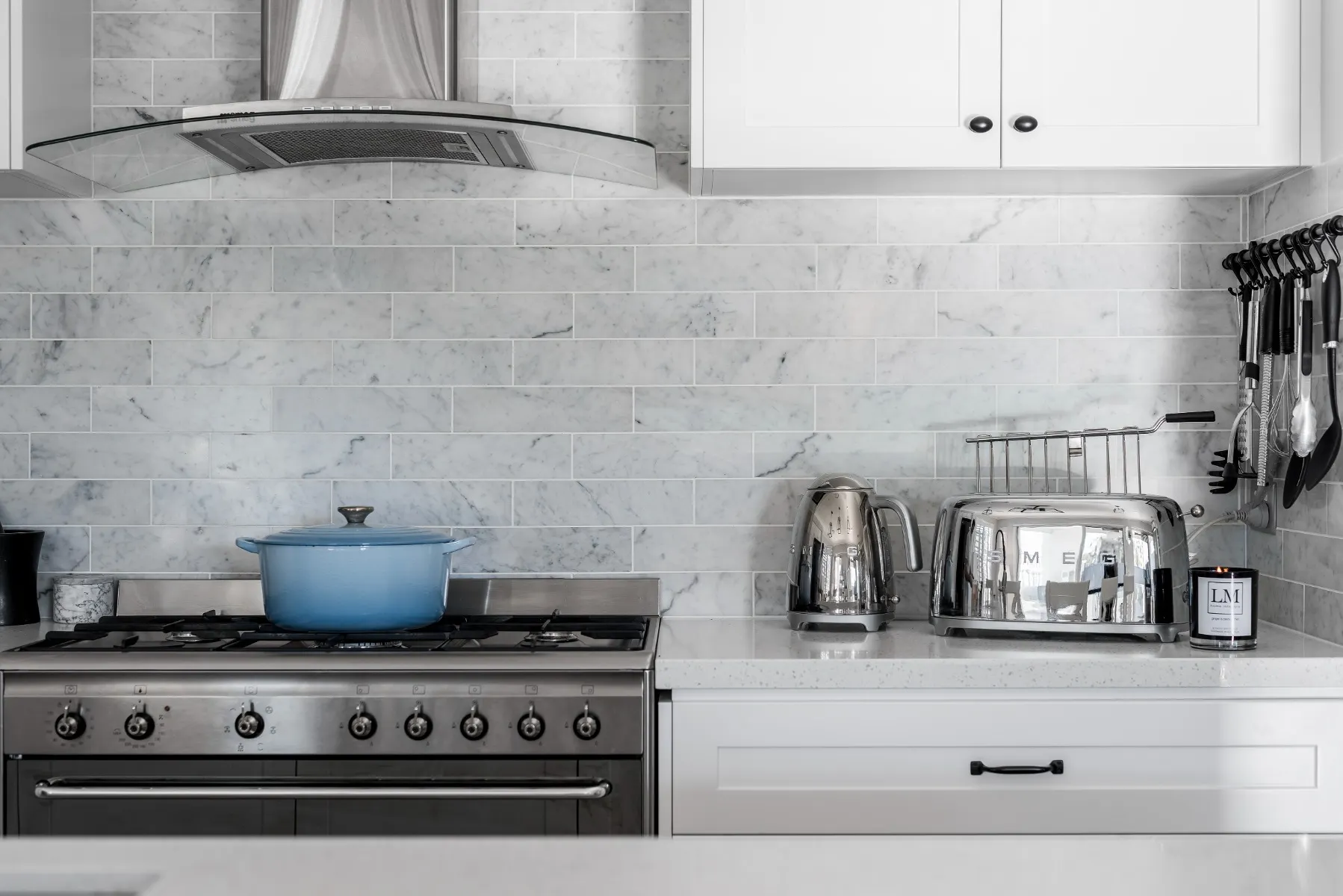 Expert kitchen splashback tiling installation in Sydney