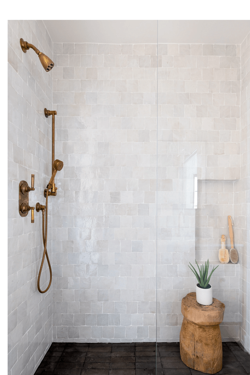 Sydney Tiling 1 team performing professional tiling work in Sydney