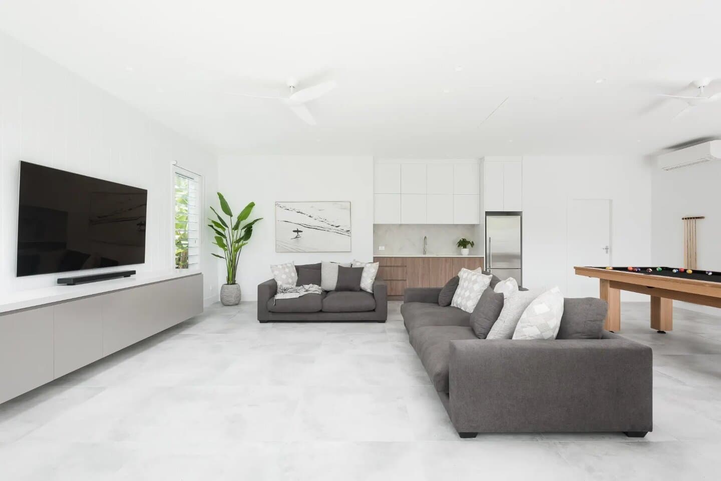 Residential floor tiling installation in Sydney