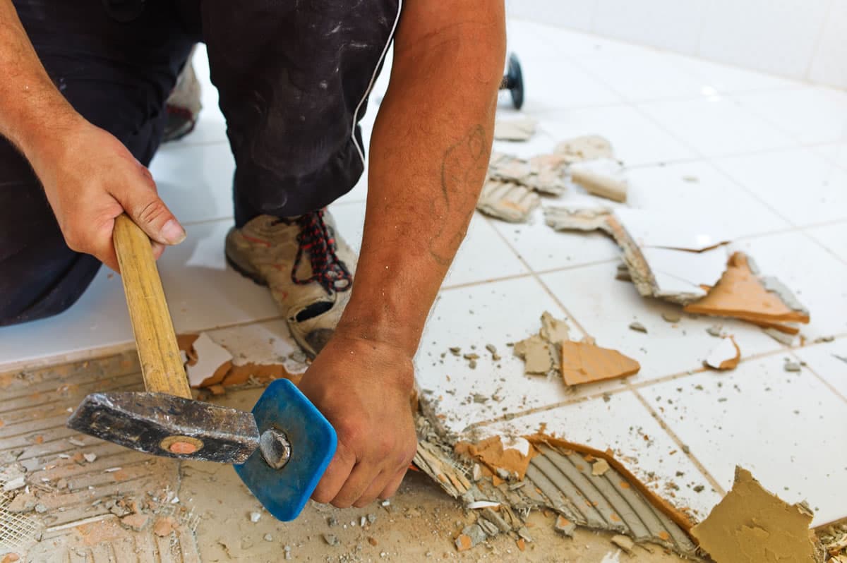 Professional tile removal service in Sydney